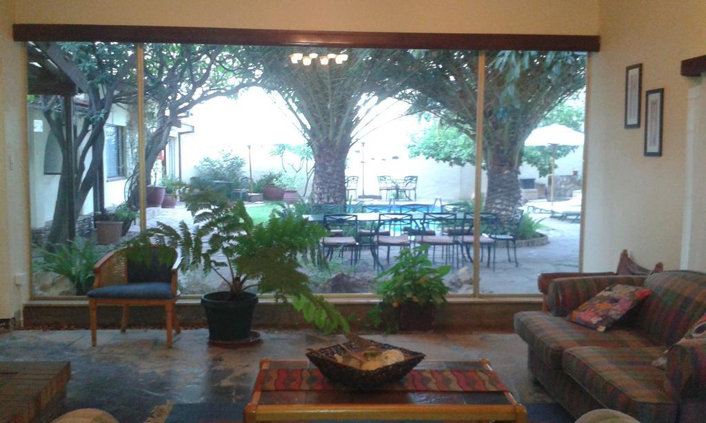 Hotel Pension Steiner Windhoek Bilik gambar