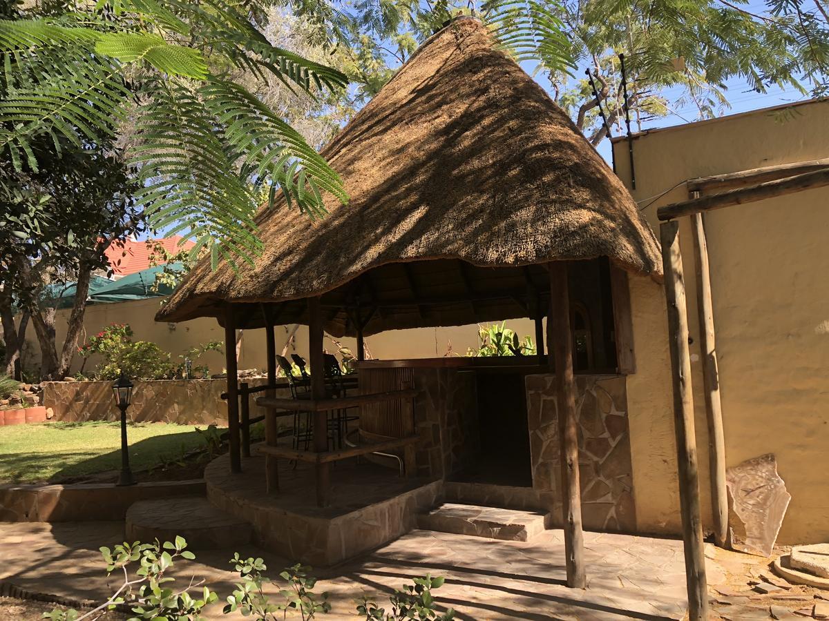 Hotel Pension Steiner Windhoek Luaran gambar