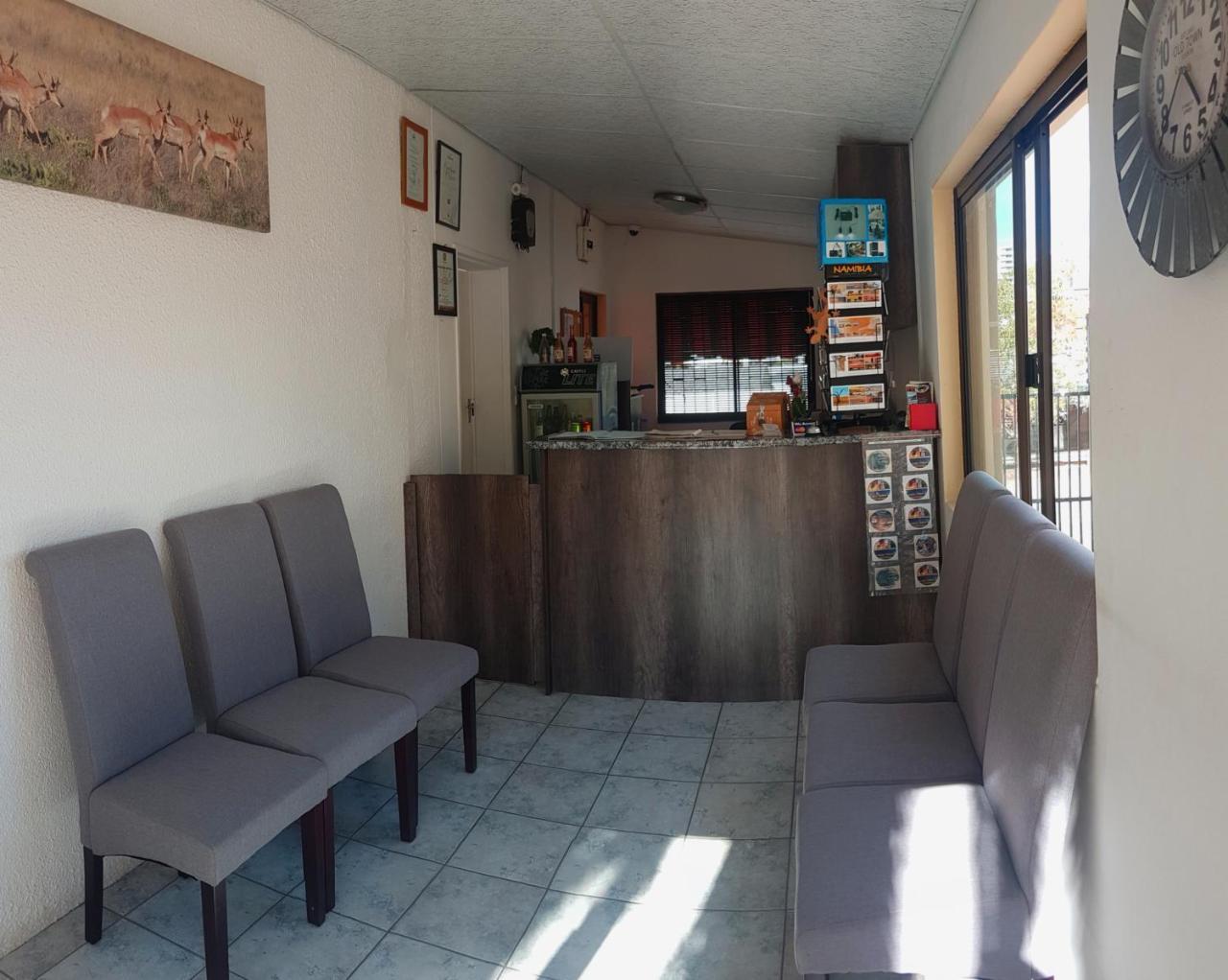 Hotel Pension Steiner Windhoek Luaran gambar